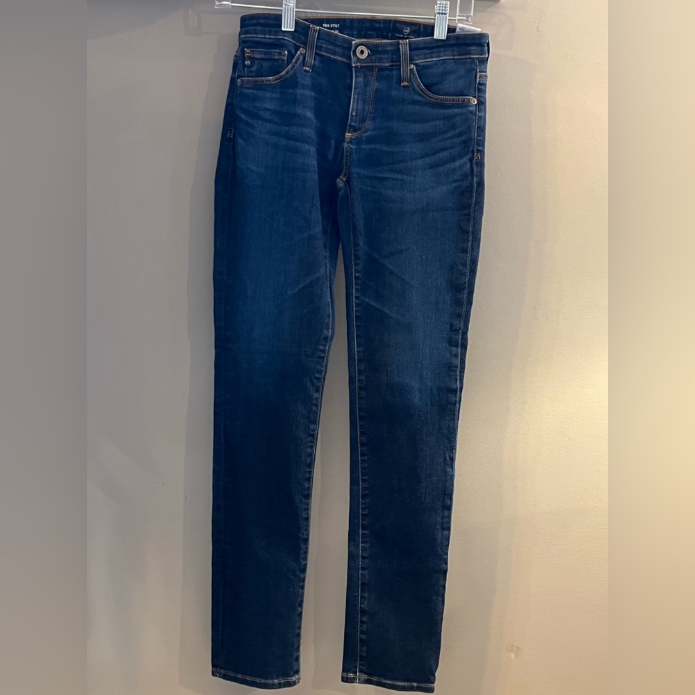 AG The Stilt Cigarette Leg jeans size 25R